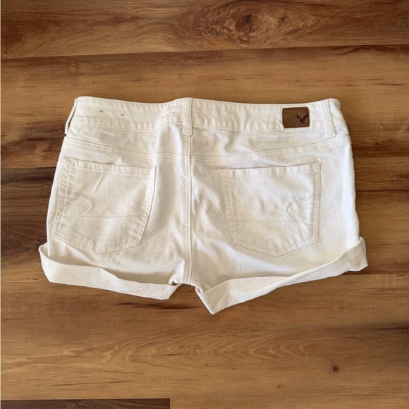 American Eagle Outfitters White Jean Shorts - Picture 2 of 2